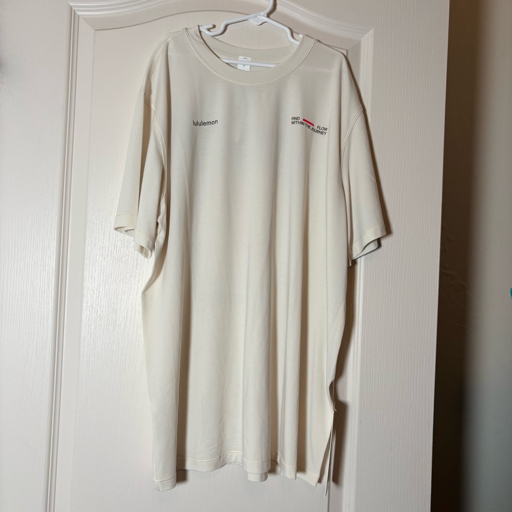 Lululemon Jersey Training Short Sleeve Graphic NWT Sz 8 LTIV so soft